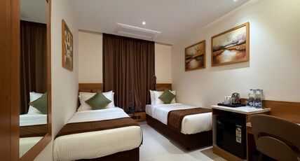 Hotel Green View Room Type - Deluxe Twin