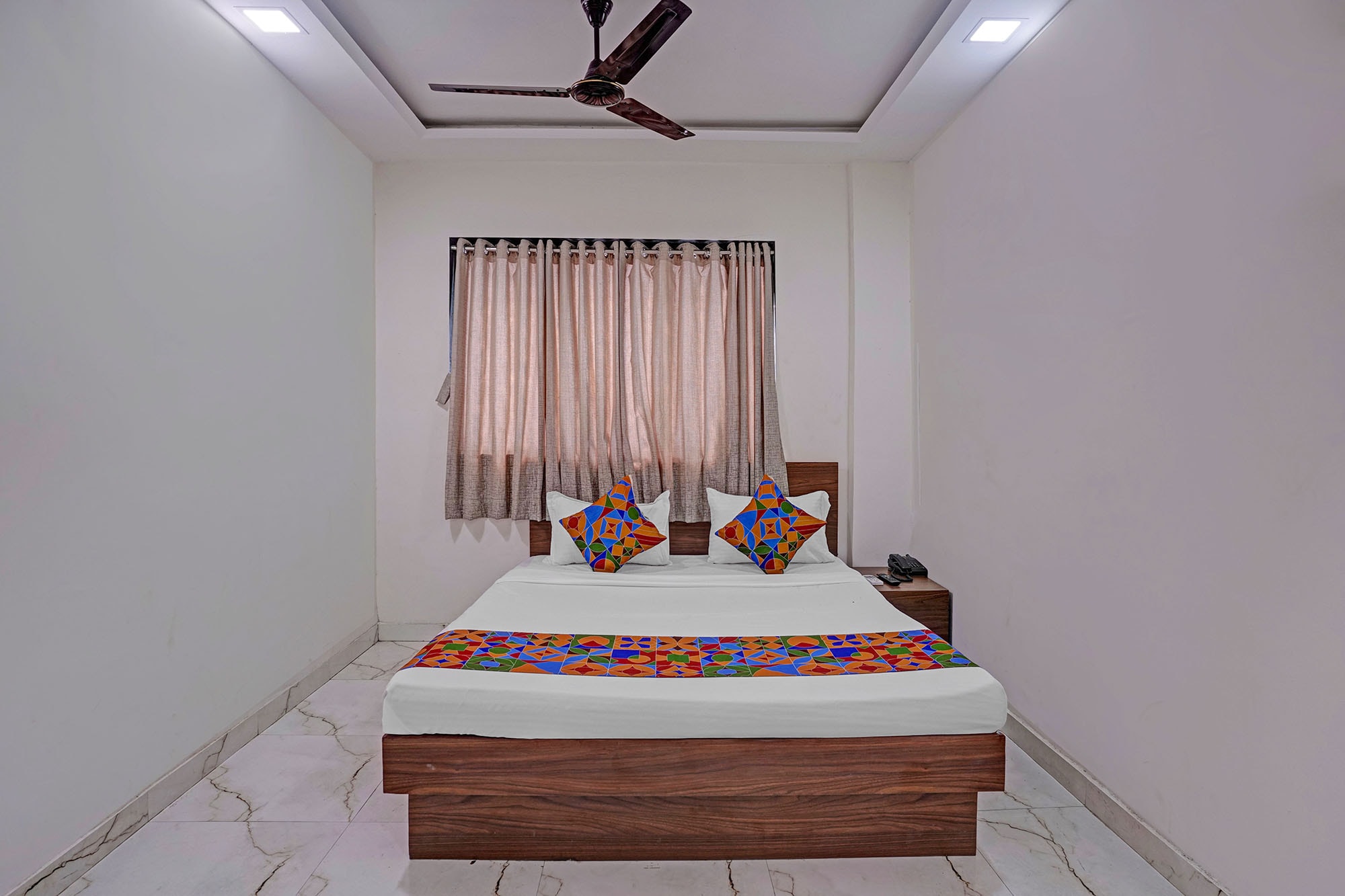 FabHotel Red Rose Palghar - Tap to explore photos