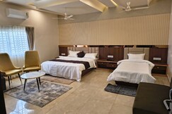 Hotel Katare Palace