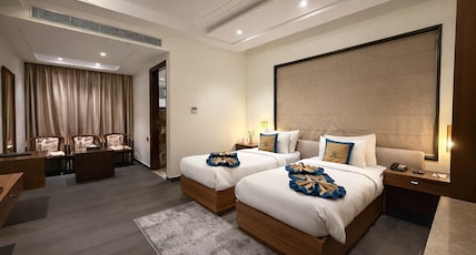 Hotel Holy Vivasa Room Type - Executive Twin Bed Room With Mountain View Hotel Holy Vivasa Room Type - Executive Twin Bed Room With Mountain View
