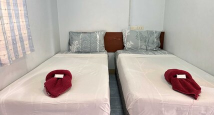 Collection O Banwiang Guesthouse Room Type - Standard Twin