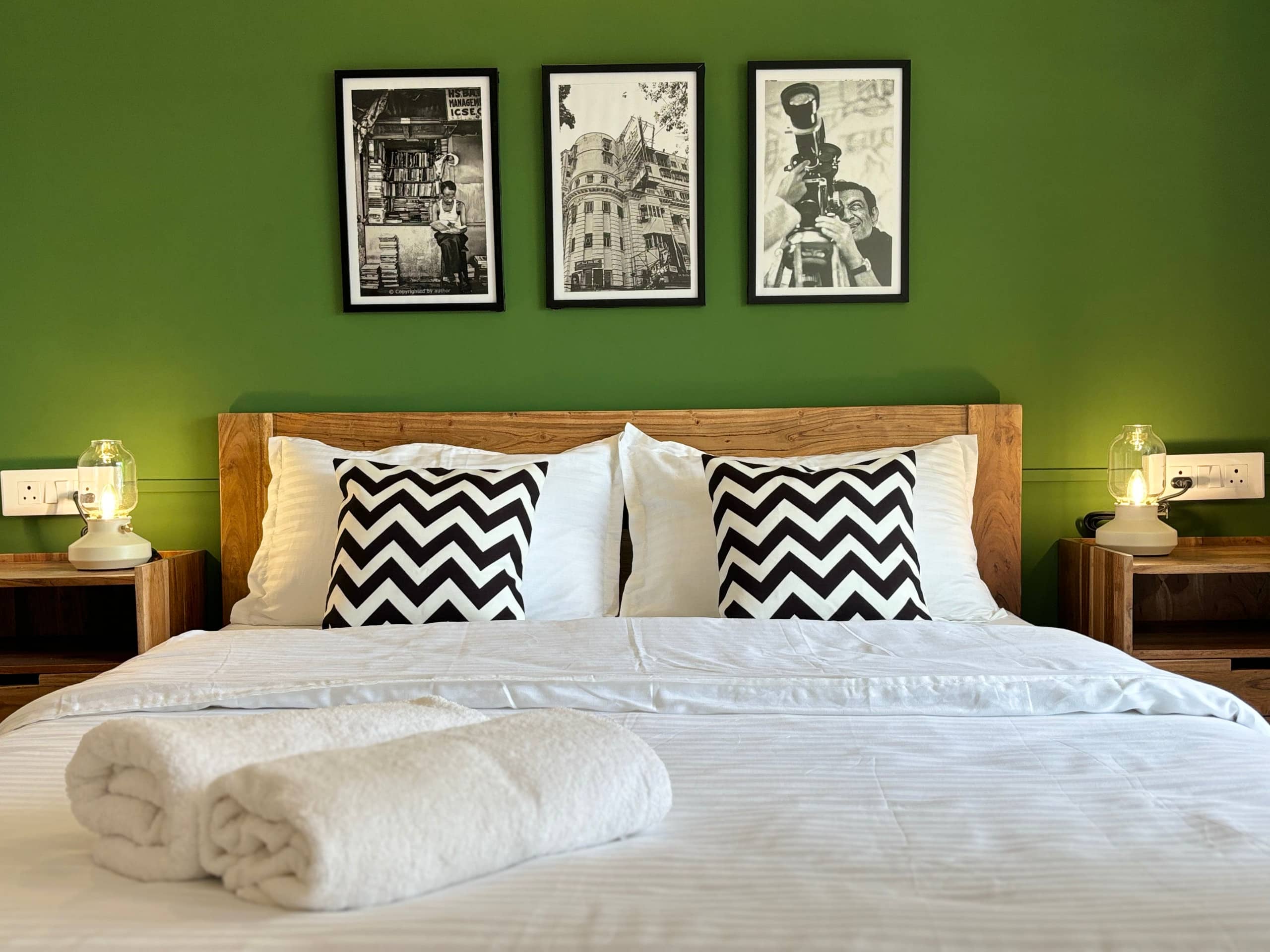Aesthetic 2BHK Flat Near Airport - Tap to explore photos