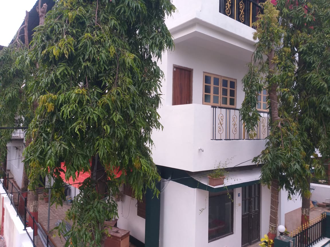 J7 Boutique Stay at Anjuna - Tap to explore photos