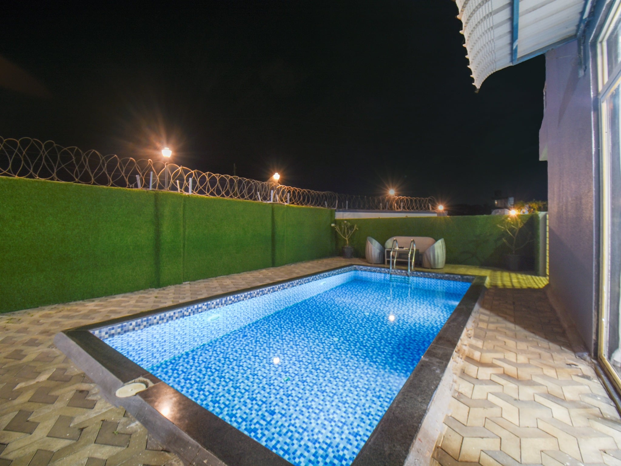 DanCenter Arohi Villa | 4BHK | Pvt Pool | Lonavala - Tap to explore photos