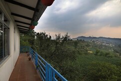 Snow View Luxury Homes | Mountain-view Rooms