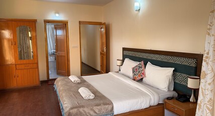 Hotel Glacier View Room Type - Suite Room