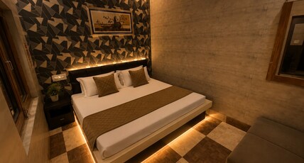 The Krishna guest house / Walking Distance To Ram Mandir Room Type - Standard Room Non Ac Attch