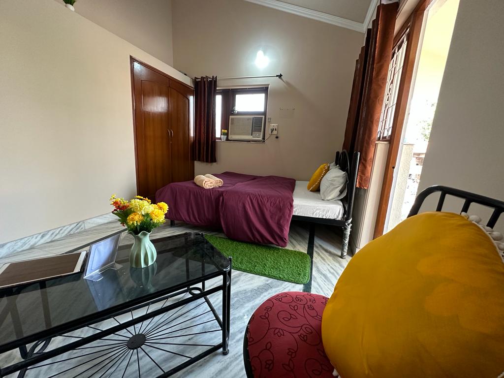 Apartment in party hub candolim - Tap to explore photos