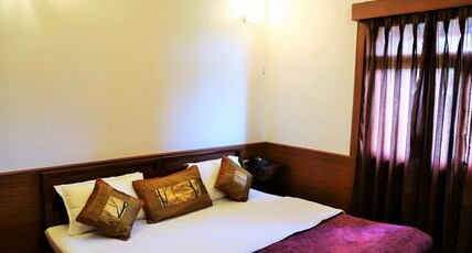 Hotel Samdupling Himalayan Brothers Room Type - Budget Double