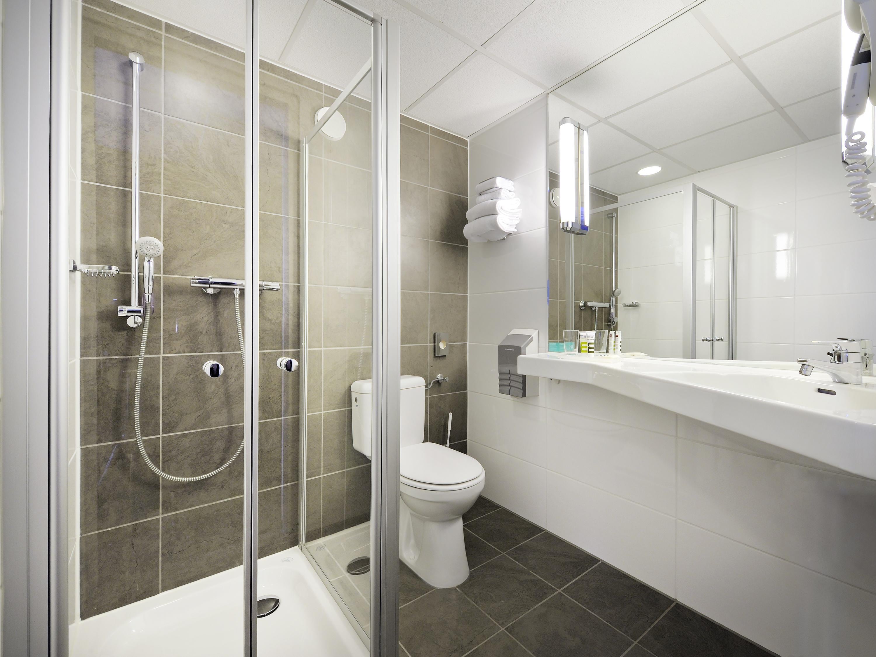 Mercure Hotel Zwolle - Tap to explore photos