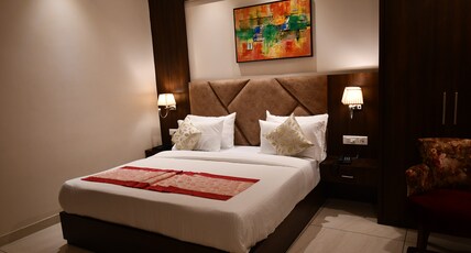 Hotel Ramaya Inn @ Har Ki Pauri Road Room Type - Superior Room - Partial City View