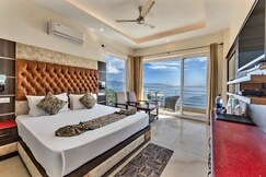Rooms of Wood Stock Rooms | Cottages & Family Suite Kasauli