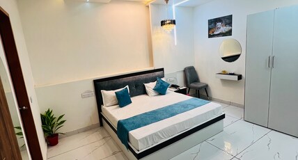 Cloud Inn Hotel & Restaurant Room Type - Suite with Bathtub