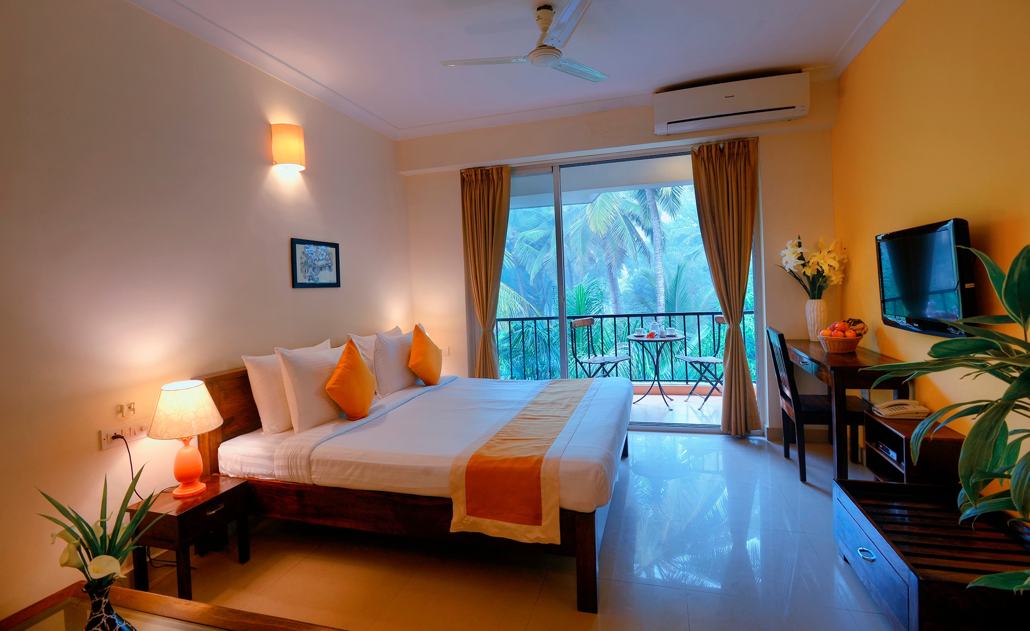 TreeHouse Blue Hotel & Serviced Apartments - Tap to explore photos