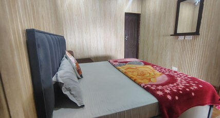 Skyline ApartHotel Room Type - Private Rooms with Balcon