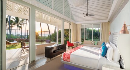 W Goa Room Type - 2 Bedrooms: 1 King Bed, 1 King Bed, Seafront View, Oasis 2