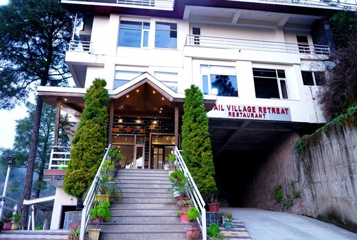 Hotel Chail Retreat-A Boutique Resort
