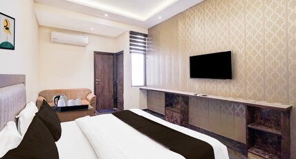 Super Collection O Sector 108 Noida Room Type - Classic