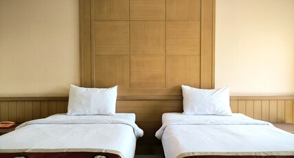 Metro Point Bangkok Room Type - Metro Deluxe Twin room