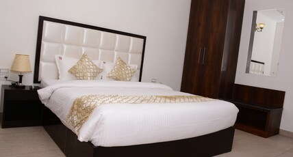 Shivana hills Room Type - Regular Room(Non AC)