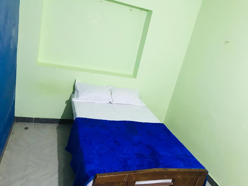 LIVIN HUB Homestay - Tap to explore photos