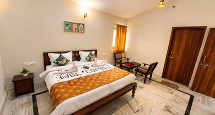 Stone age villa Room Type - Sunset suite
