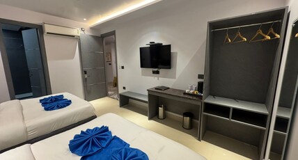 Hotel Azul Ganga @ 5min Drive to Triveni Ghat Room Type - Family Room