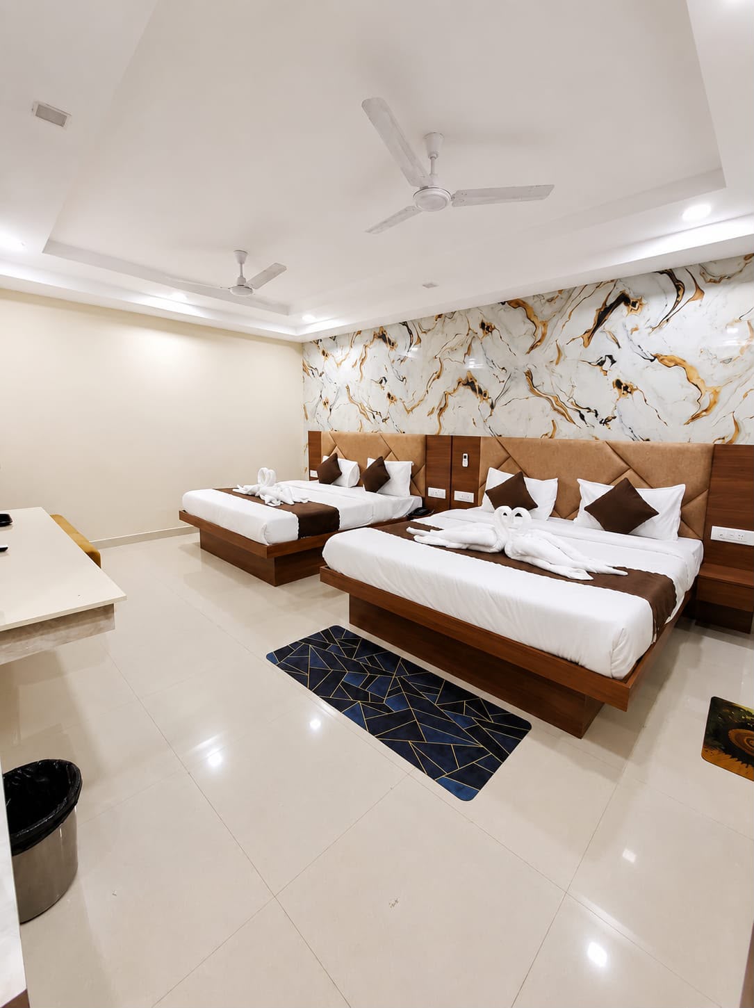 Hotel Glory Haridwar - Tap to explore photos