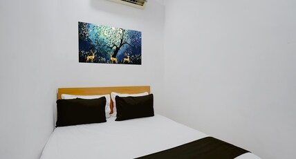 Spot On  Infinity Stays Room Type - SPOT ON NON-AC