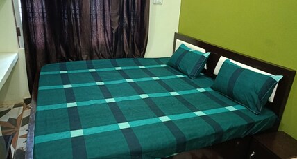 Vishnupriya Homestay Room Type - Deluxe AC Room