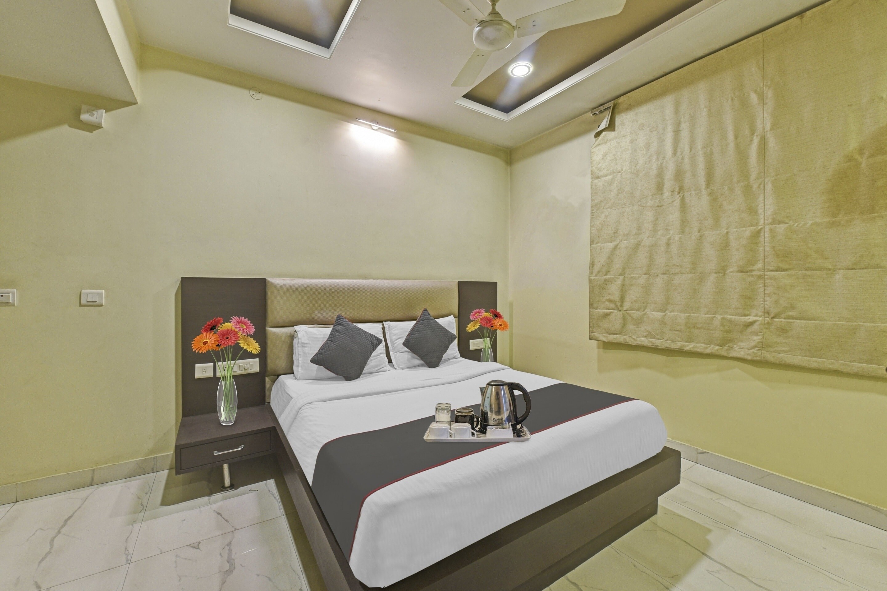 Townhouse Hotel Tatva - Tap to explore photos