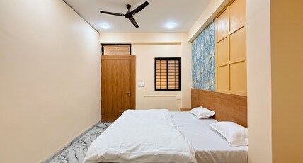 Hotel GURUKRIPA mhow Room Type - Bedroom 11