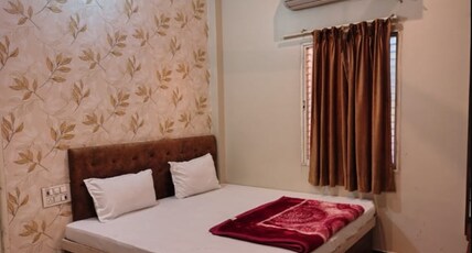 Sukoon Hotel & Restaurant Room Type - Basic double bed room