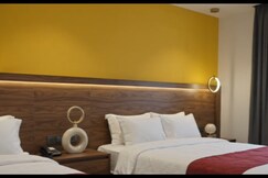 Hotel vairadhya shri