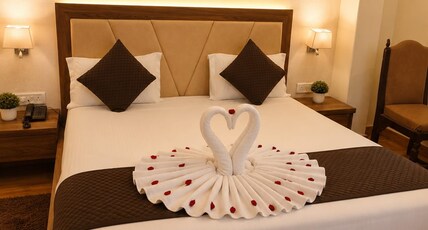 Hotel J K International Room Type - Tripple Bed Family Room