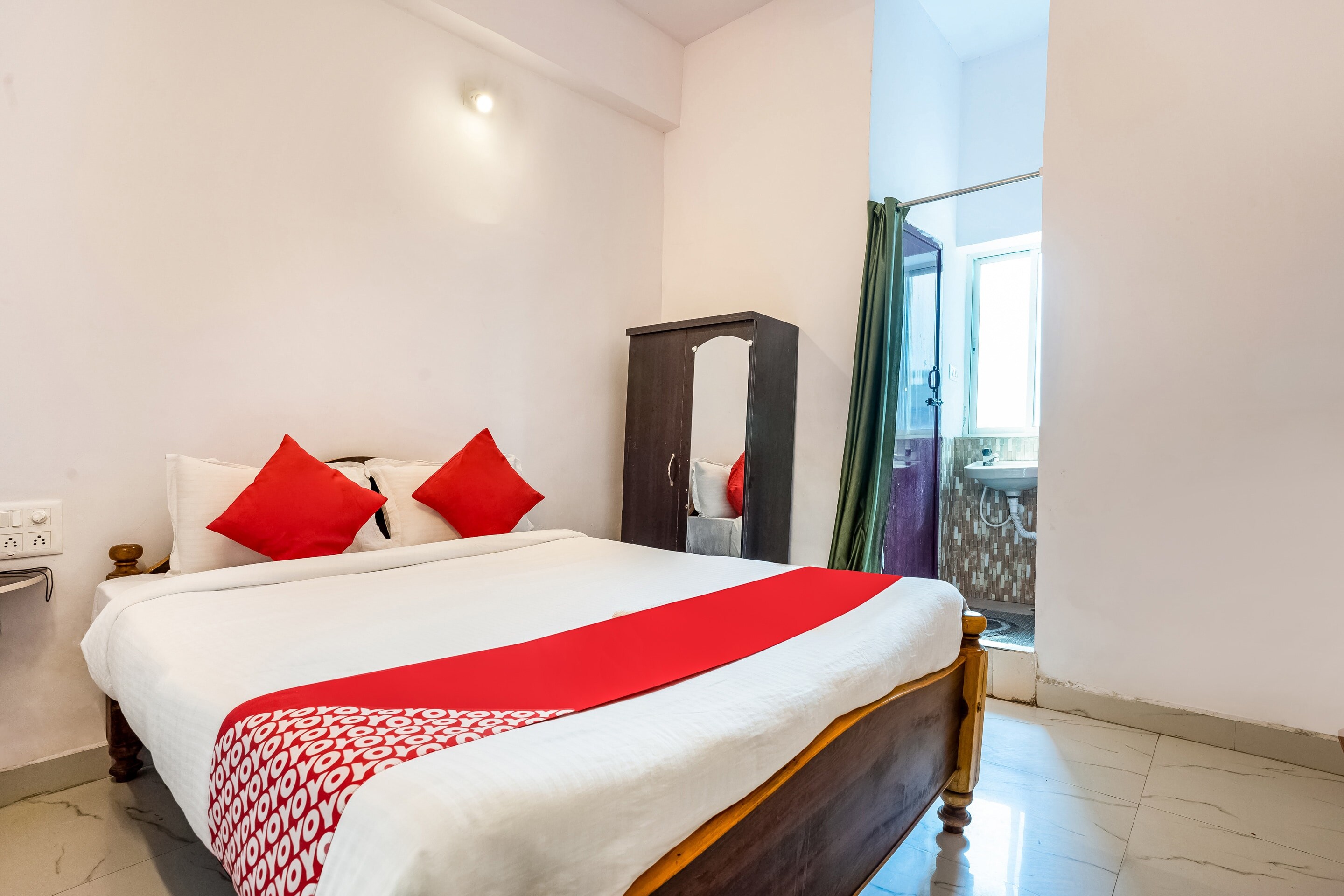 Hotel O Welcome Tirupati - Tap to explore photos