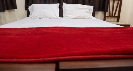 Rahul Guest House Room Type - Classic Double Room (Non-AC)