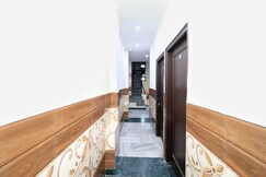 Rooms of Hotel O Mall Residency