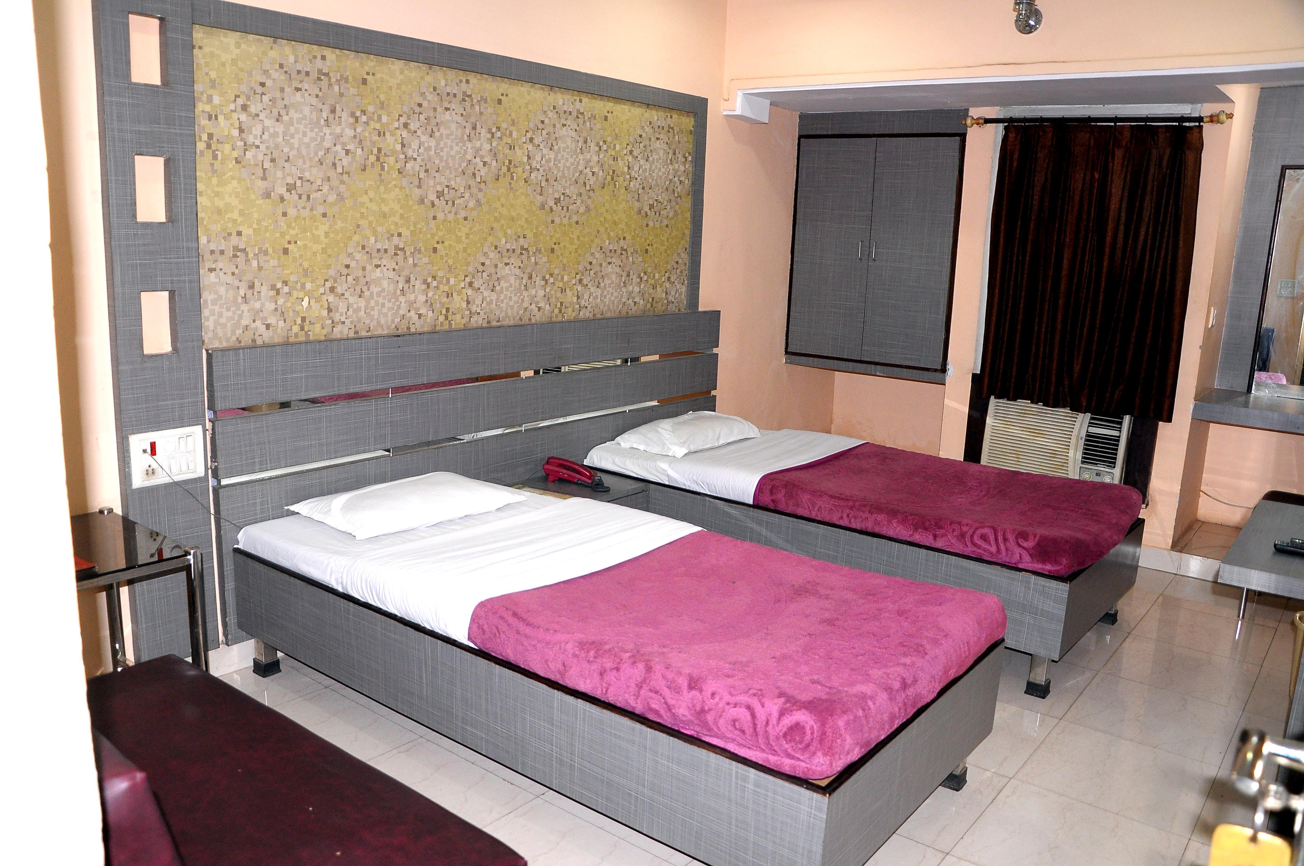 Hotel Sun-Om @ Raipur Railway Station - Tap to explore photos