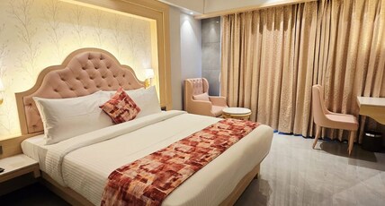 HOTEL MUMBAI HOUSE DIGHA, AIROLI Room Type - Premium Room