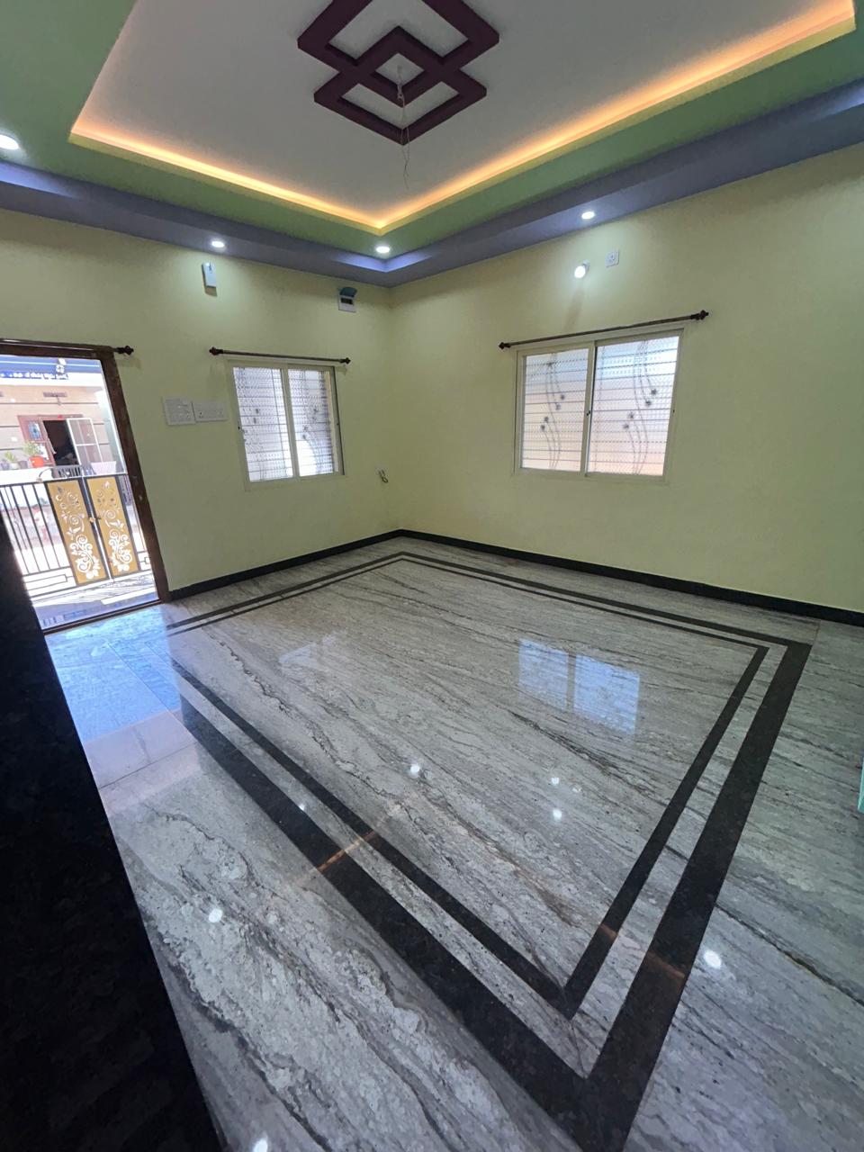 Nisar Homestay - Tap to explore photos