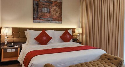 Ramada by Wyndham Yogyakarta Room Type - 1 King Bed, Suite, Non-Smoking