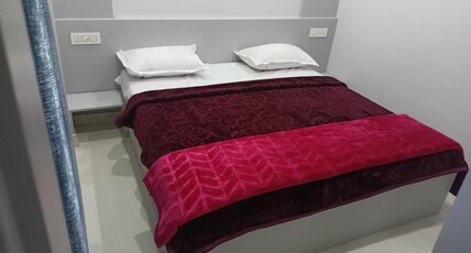 Hotel Shubham Room Type - Deluxe Room Hotel Shubham Room Type - Deluxe Room
