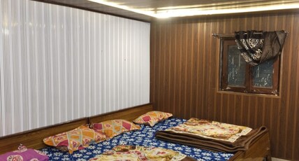 Himalayan Siddhi yog aashram trust Room Type - Shikhar Darshan