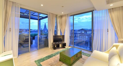 Riva Arun Bangkok Room Type - Riva Arun Premium Jacuzzi Riva Arun Bangkok Room Type - Riva Arun Premium Jacuzzi