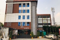 ATLANTIS HOTEL
