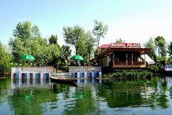 Mughal Palace Houseboat