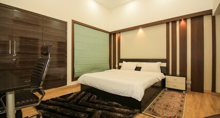 Avanti Tenantry Lavished Apartments Room Type - Deluxe Room room no. 1