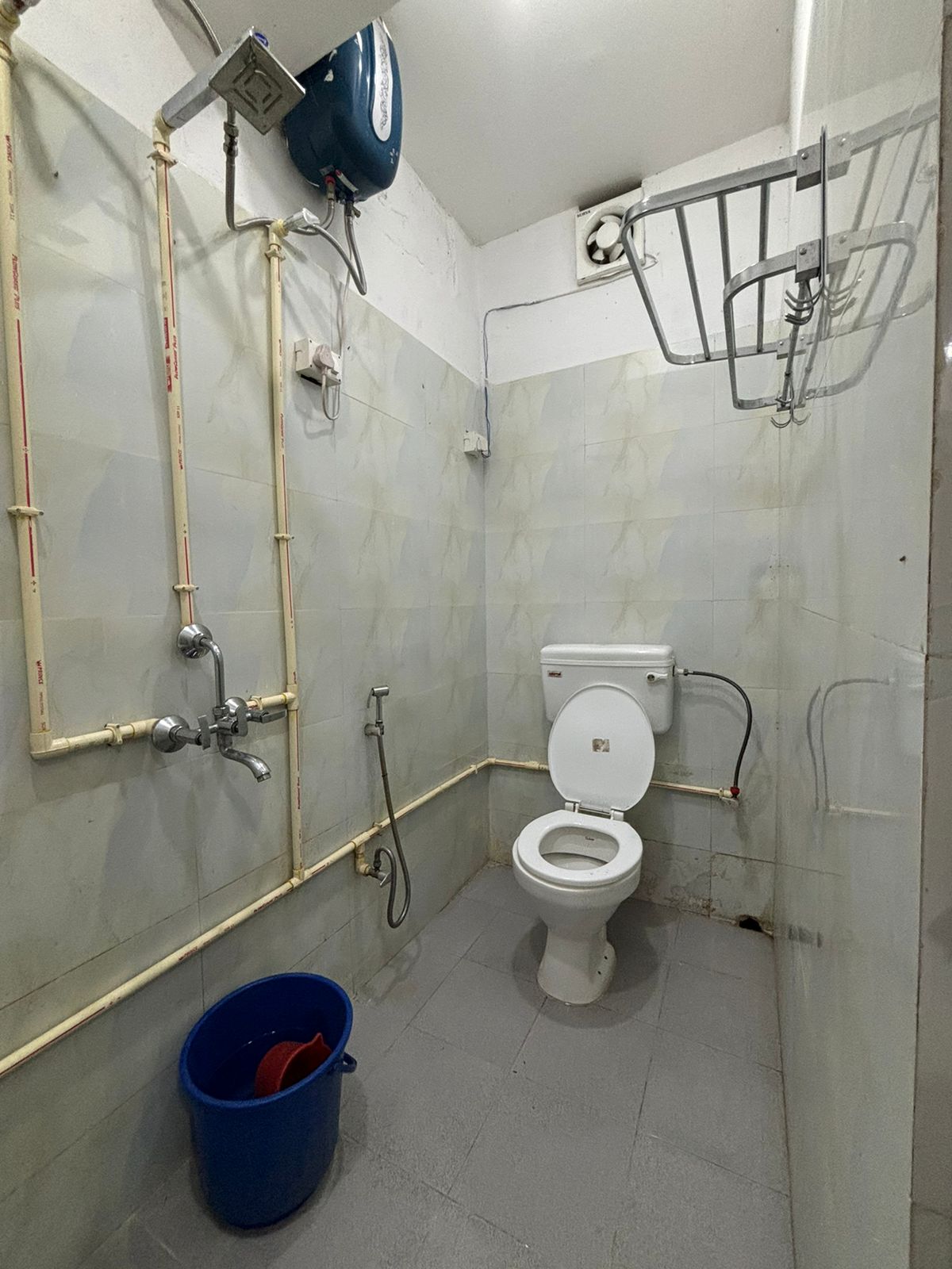 Basera Homestay - Tap to explore photos