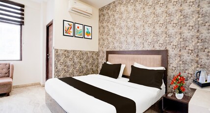 Collection O Sector 108 Noida Room Type - Deluxe